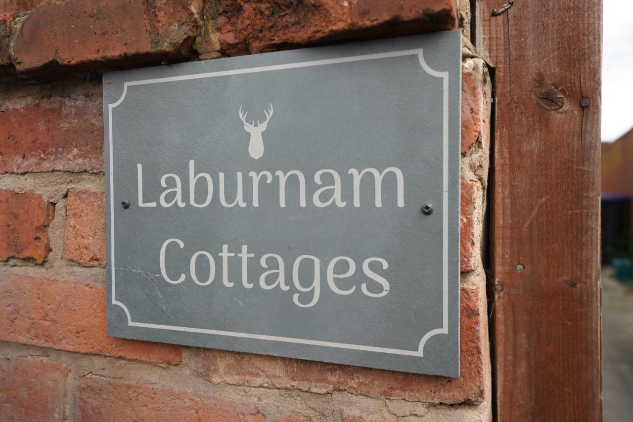 Capulet At Laburnum Cottages Stratford-upon-Avon Eksteriør billede